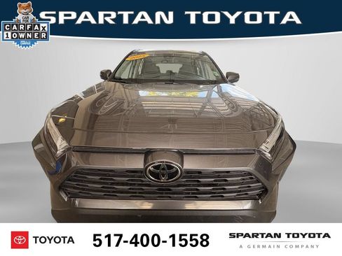 Used 2025 Toyota RAV4 XLE AWD/4WD image 9