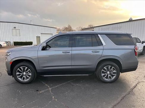 Used 2022 Chevrolet Tahoe LT w/ Luxury Package image 7