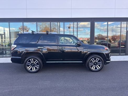 Used 2022 Toyota 4Runner Limited image 2