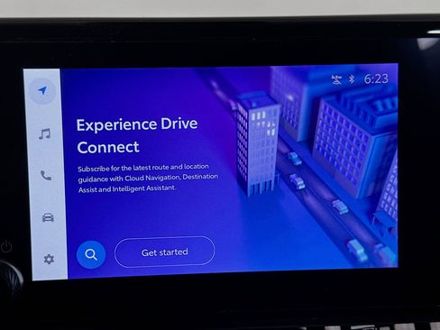 Used 2025 Toyota RAV4 XLE w/ Convenience Package FWD image 22