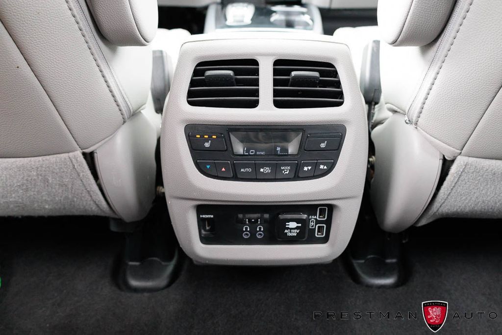 Used 2021 Honda Pilot Elite image 39