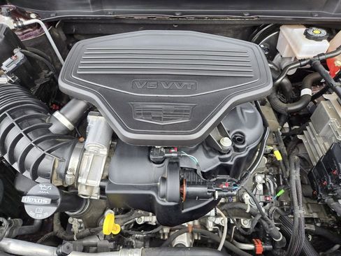 Certified 2023 Cadillac XT5 Premium Luxury w/ Platinum Package image 21