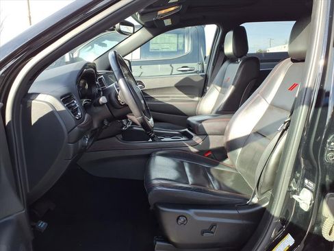 Used 2023 Dodge Durango GT image 11