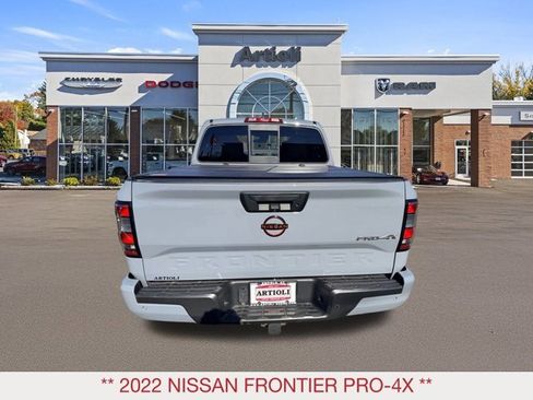 Used 2022 Nissan Frontier PRO-4X w/ Technology Package image 6