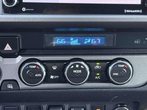 Used 2023 Toyota Tacoma TRD Sport w/ Advanced Technology Package AWD/4WD image 5