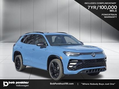 New 2026 Volkswagen Tiguan SE R-Line