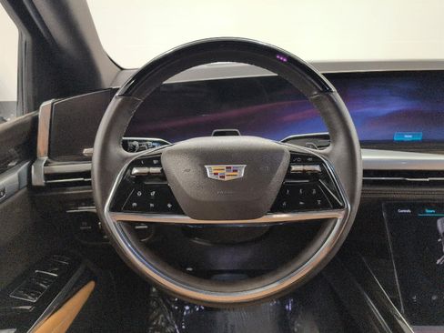 Certified 2025 Cadillac Escalade ESV Premium Luxury w/ Touring Package AWD/4WD image 3