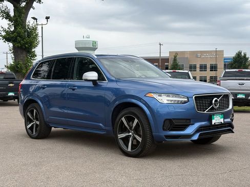 Used 2016 Volvo XC90 T8 R-Design w/ Vision Package AWD/4WD image 2