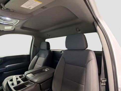 Certified 2024 GMC Sierra 3500 Pro w/ Convenience Package image 19