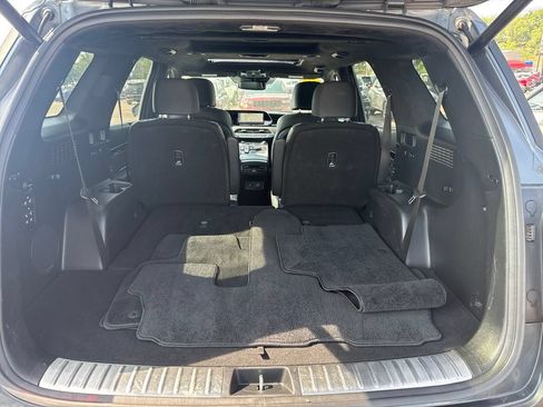 Used 2020 Hyundai Palisade Limited AWD/4WD image 16