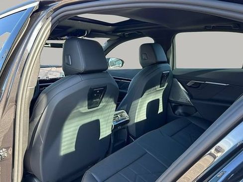 Certified 2025 BMW 530i xDrive w/ Premium Package AWD/4WD image 14