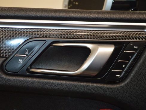 Certified 2023 Porsche Macan GTS image 19