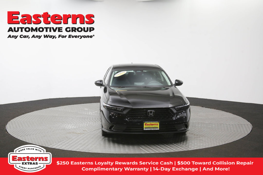 Used 2025 Honda Accord SE image 47