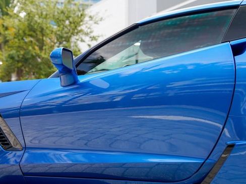 Used 2016 Chevrolet Corvette Z06 w/ 3LZ Preferred Equipment Group RWD image 21