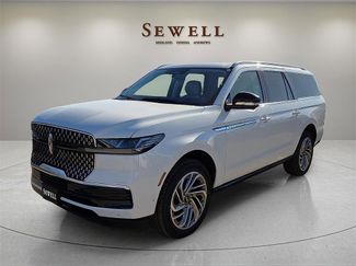 New 2025 Lincoln Navigator L Reserve video 1