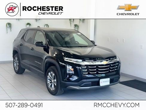 Used 2025 Chevrolet Equinox LT w/ Safety and Technology Package AWD/4WD image 1