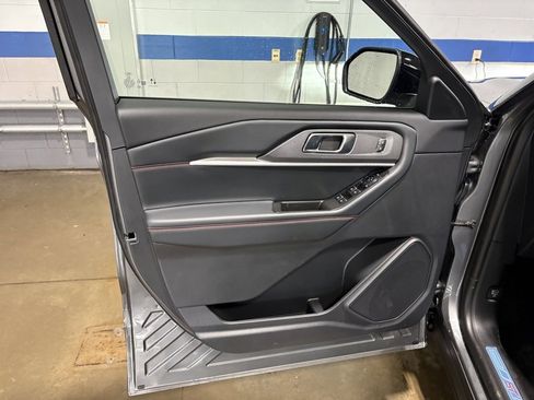 New 2026 Ford Explorer ST-Line image 21