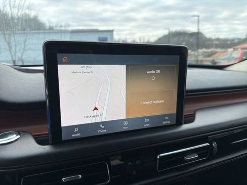 Used 2020 Lincoln Aviator Reserve w/ Equipment Group 201A image 13