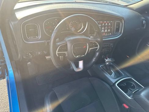 Used 2018 Dodge Charger R/T Scat Pack RWD image 16