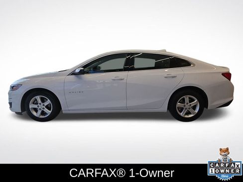 Used 2024 Chevrolet Malibu LT image 2