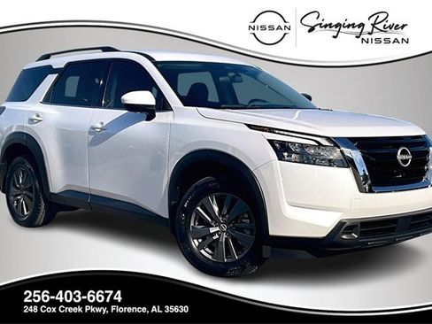 New 2025 Nissan Pathfinder SV image 1