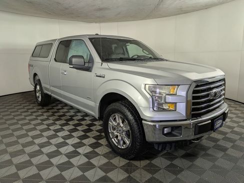 Used 2015 Ford F150 XLT w/ Equipment Group 302A Luxury image 5