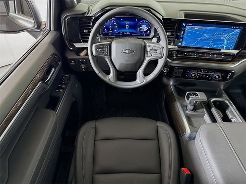 New 2025 Chevrolet Silverado 1500 LT Trail Boss w/ Convenience Package II image 15