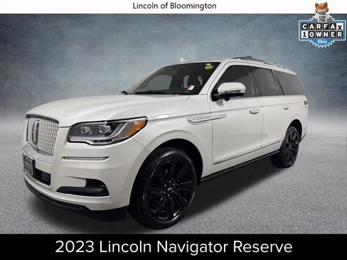 Used 2023 Lincoln Navigator Reserve AWD/4WD image 1