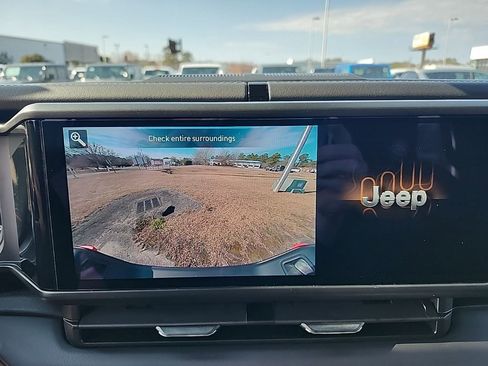 New 2026 Jeep Gladiator Mojave AWD/4WD image 5