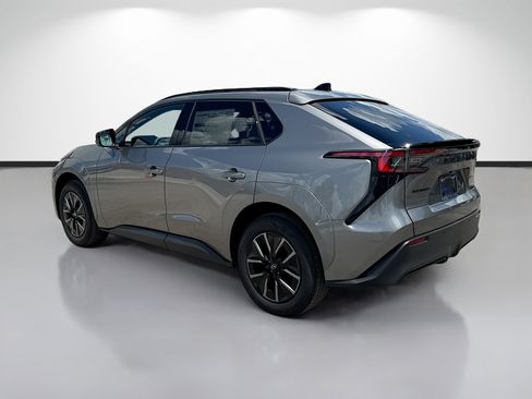 New 2026 Subaru Solterra AWD/4WD image 5