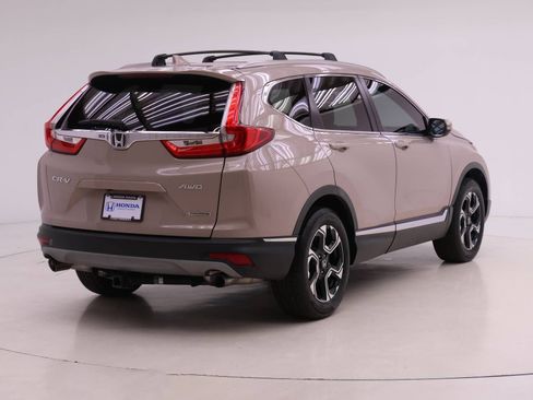 Used 2017 Honda CR-V Touring image 2