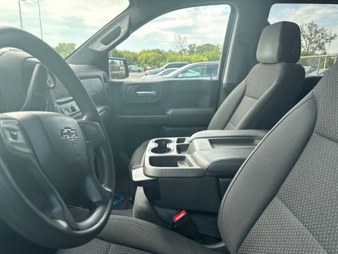 Used 2020 Chevrolet Silverado 1500 Custom Trail Boss w/ Custom Convenience Package AWD/4WD image 31