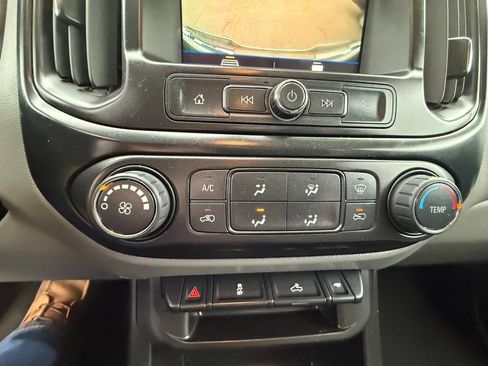 Used 2022 GMC Canyon Elevation Standard AWD/4WD image 22