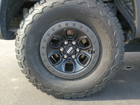 Used 2023 Ford F150 Raptor w/ Raptor Carbon Fiber Package AWD/4WD image 11