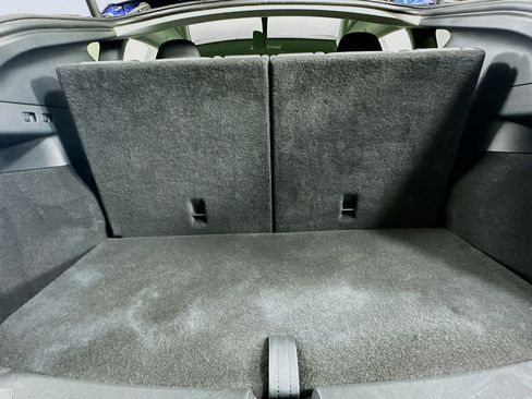 Used 2023 Tesla Model Y Long Range image 29