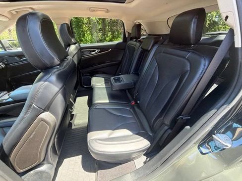 Used 2022 Lincoln Nautilus Reserve w/ Equipment Group 201A AWD/4WD image 23