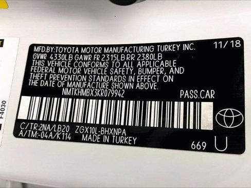 Used 2019 Toyota C-HR Limited image 35