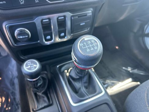 Used 2024 Jeep Wrangler Sport AWD/4WD image 13