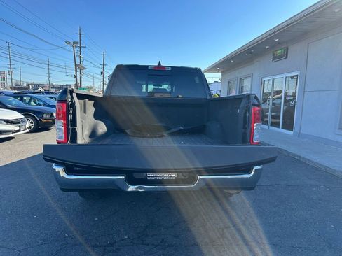 Used 2019 RAM 1500 Big Horn image 28