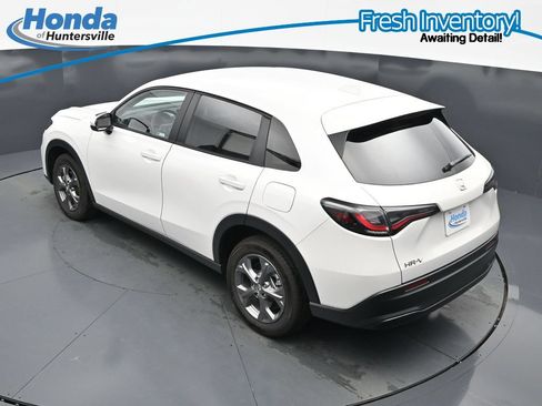 Used 2026 Honda HR-V LX image 19