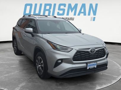 Used 2021 Toyota Highlander XLE