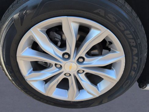 Used 2023 Chevrolet Malibu LT image 34