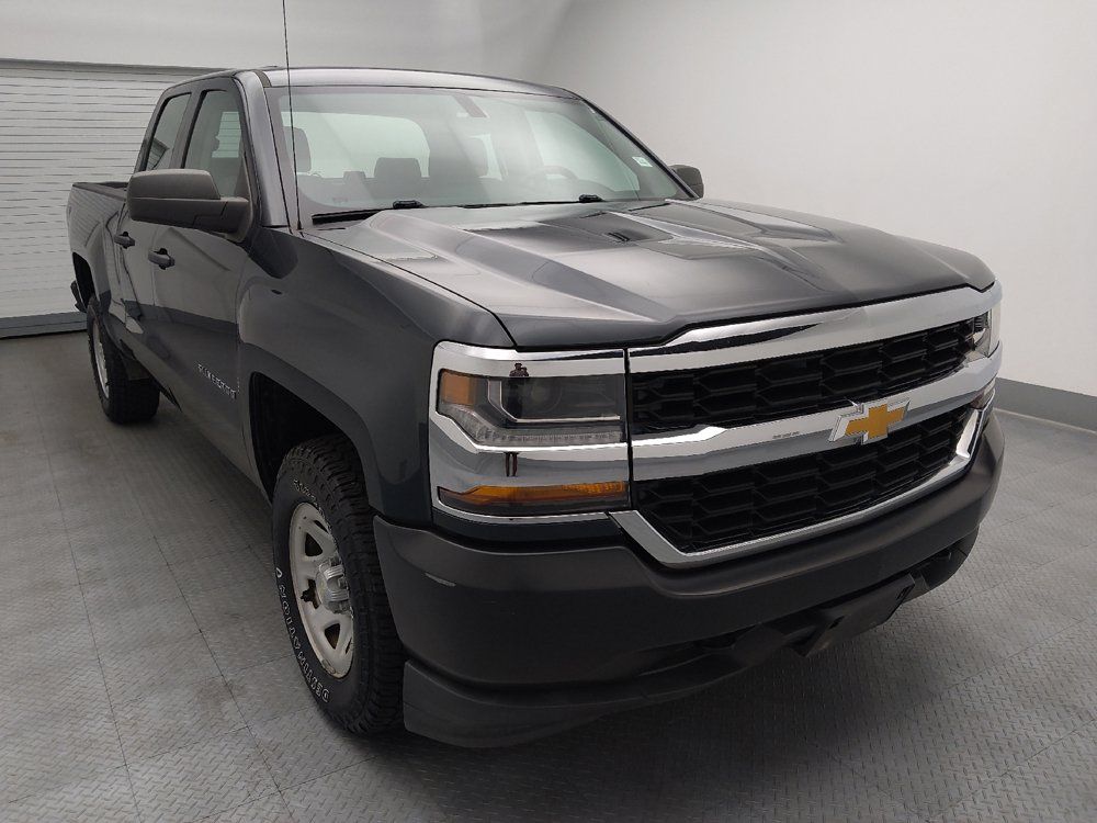 Used 2017 Chevrolet Silverado 1500 W/T AWD/4WD image 14