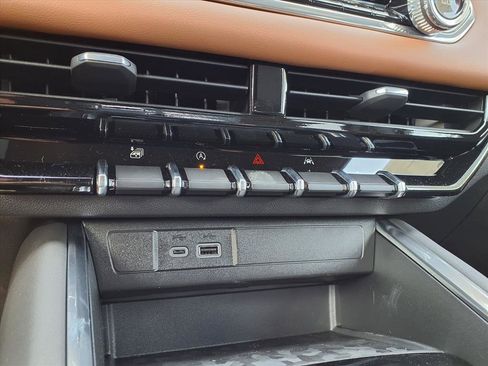 New 2026 GMC Canyon AT4 image 5