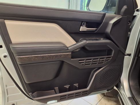 New 2026 Toyota Tacoma Limited AWD/4WD image 26