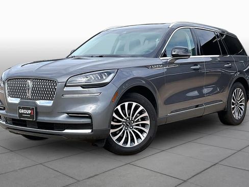 Used 2024 Lincoln Aviator Reserve AWD/4WD image 5
