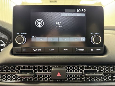 Used 2025 Honda HR-V Sport image 34