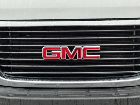 Used 2023 GMC Savana 2500 w/ Driver Convenience Package image 40