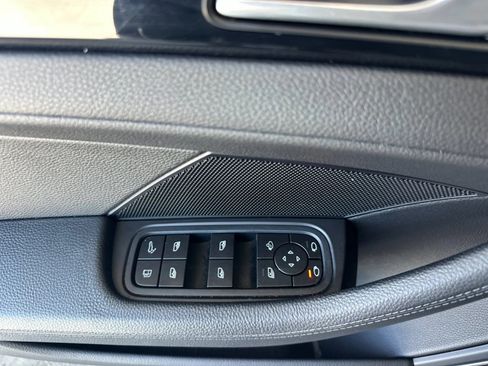 Used 2022 Porsche Panamera 4S AWD/4WD image 28