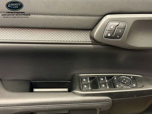 New 2025 Ford Ranger Raptor image 18